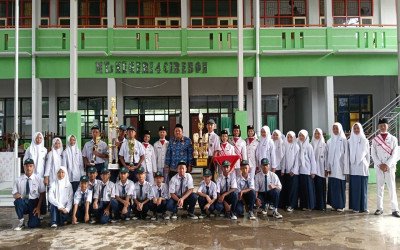 Paskibra MTsN 4 Cirebon Sabet Tiga Gelar Juara di Ajang LKBB Se-Jawa Barat