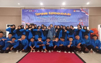 Siswa-Siswi MTs Negeri 4 Cirebon Ikut Serta dalam Seminar Pencegahan Stunting